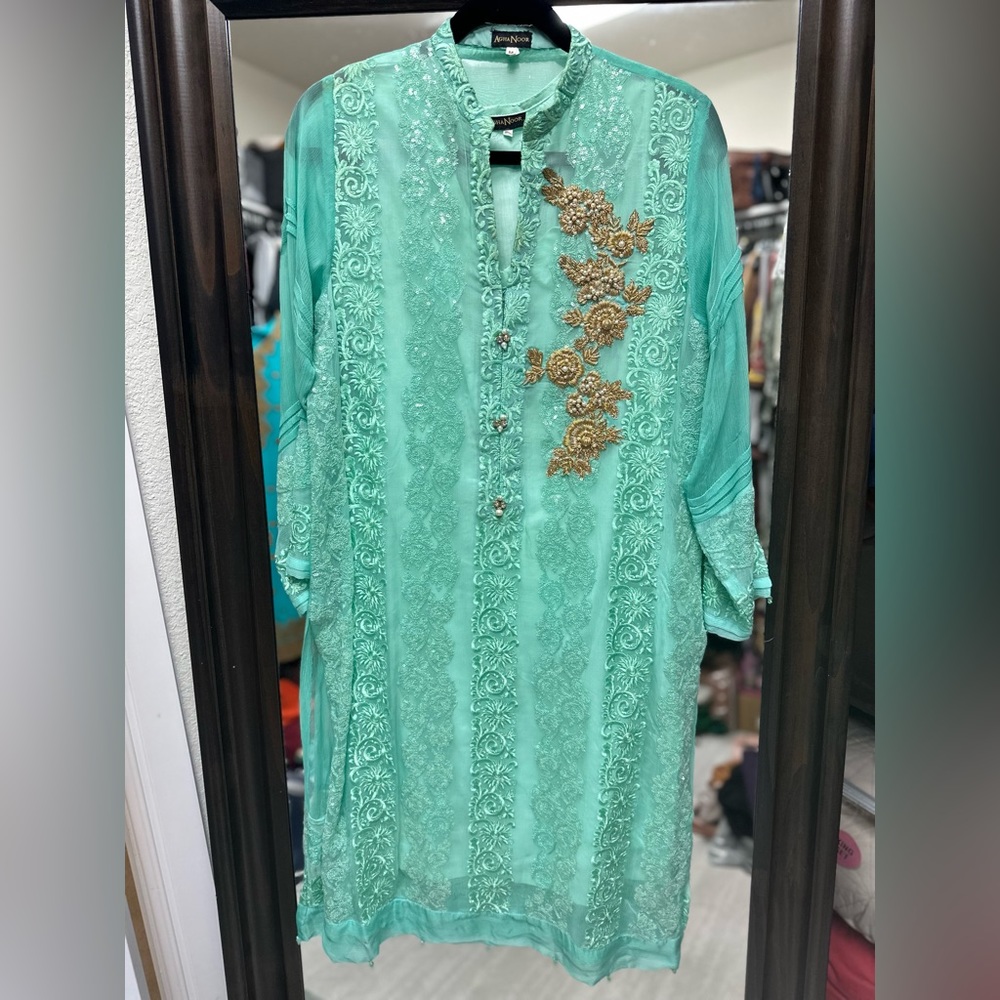 Medium size straight kurta